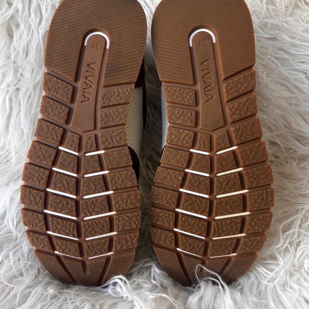 Vivaia Mix-Texture Slip-On Sneakers (Astra) - Picture 4 of 5